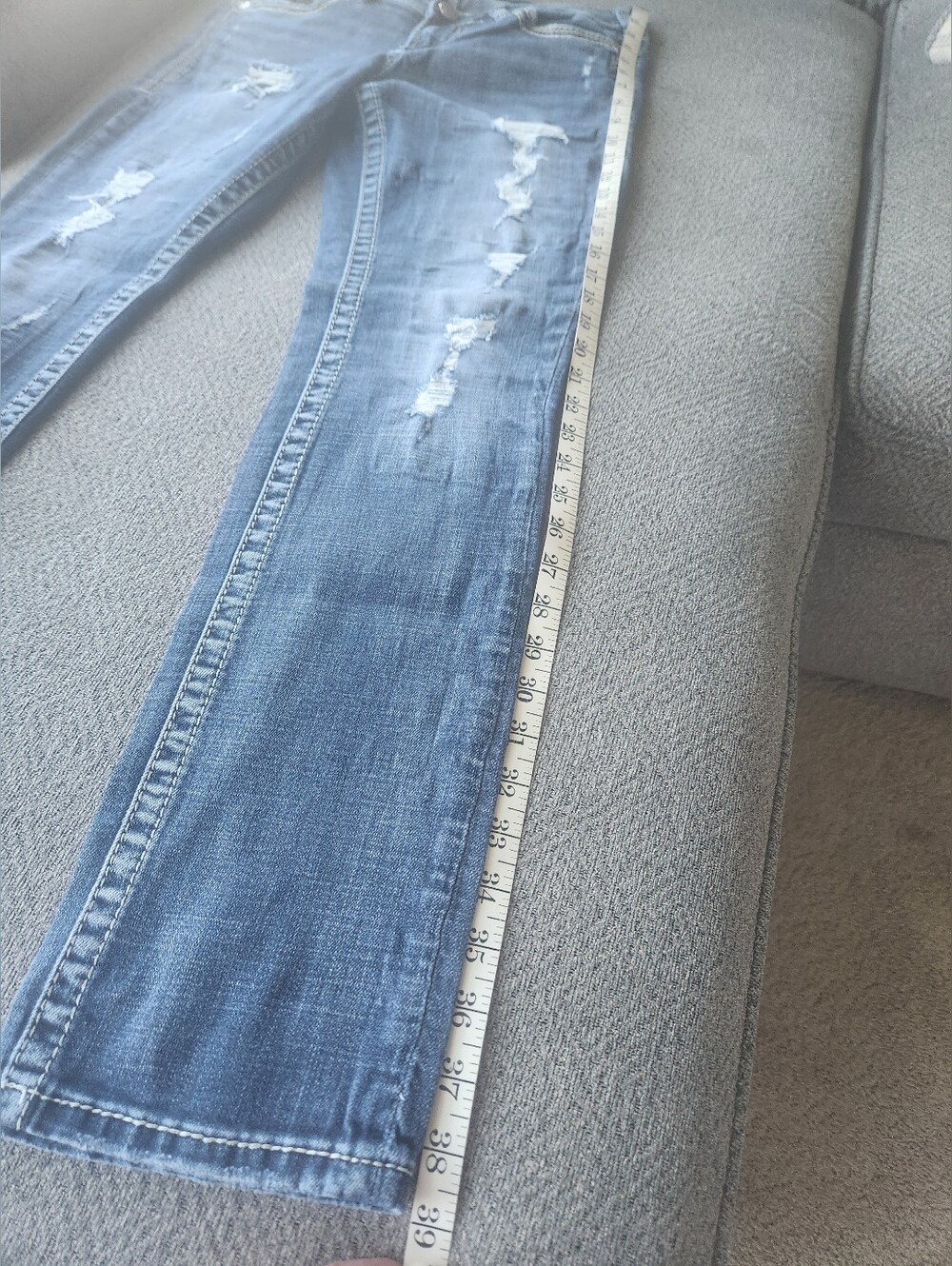 Silver Aiko‎ Straight Distressed Jeans 29X32 - Picture 9 of 10